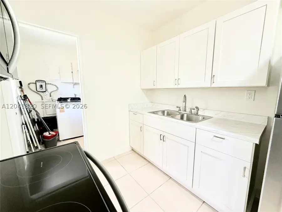 1311 N 69th, Hollywood, FL 33024 - #2