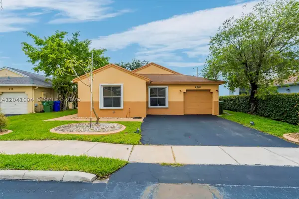 220 NW 207th, Pembroke Pines, FL 33029