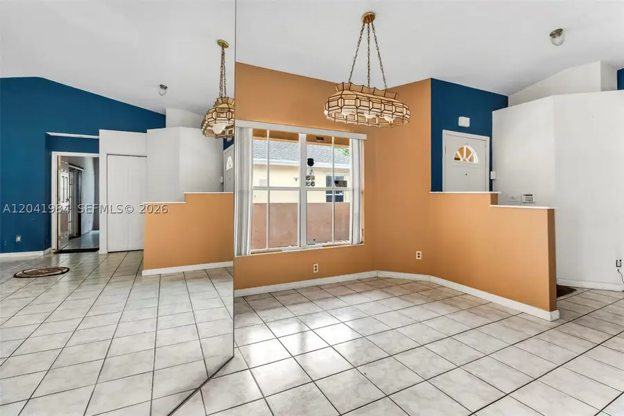220 NW 207th, Pembroke Pines, FL 33029 - #3