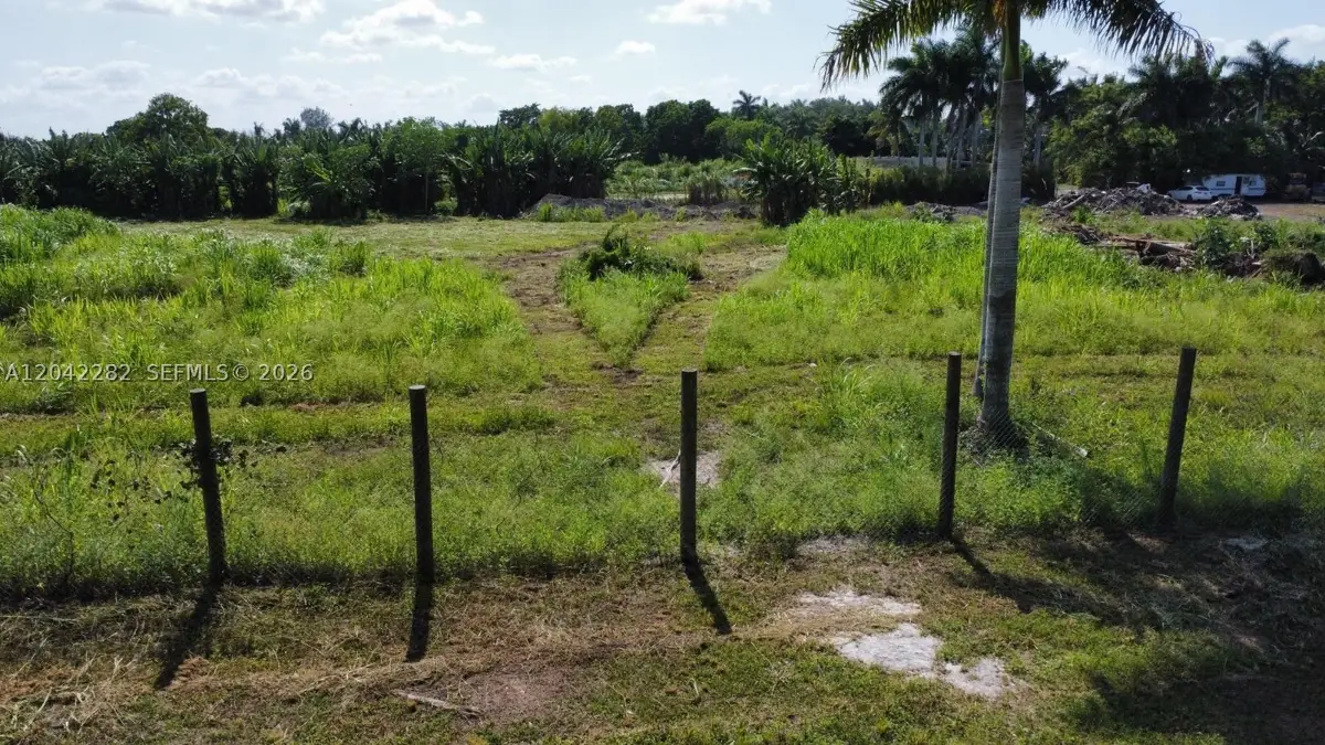 168, Miami, FL 33187 - #1
