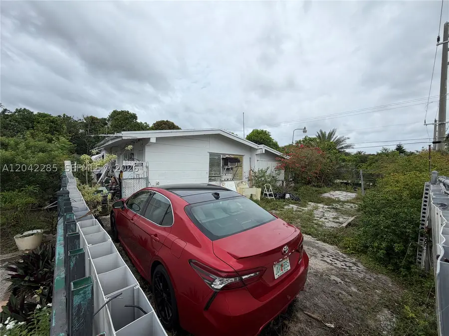 16225 NE 2nd, Miami, FL 33162 - #2