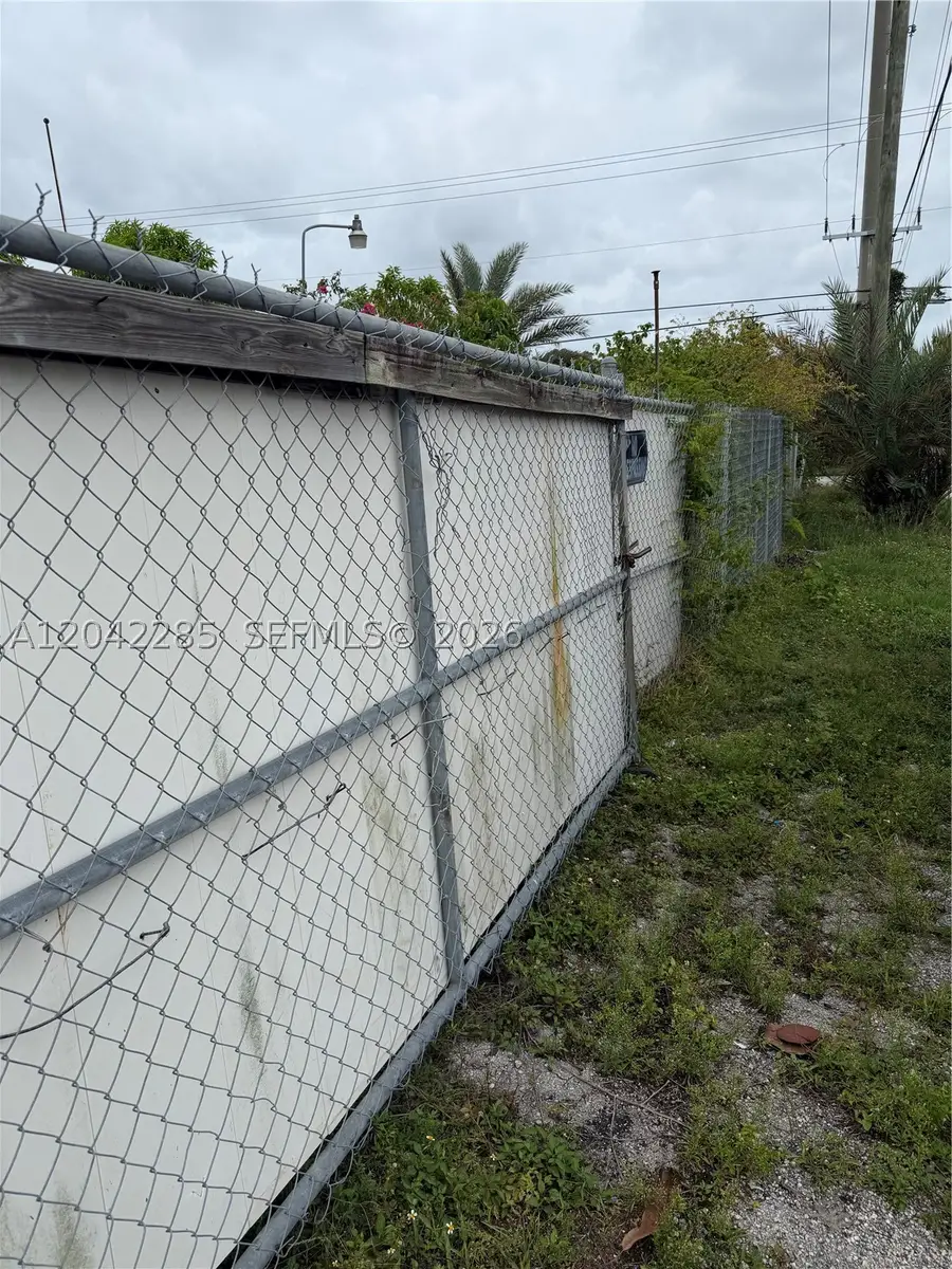 16225 NE 2nd, Miami, FL 33162 - #3