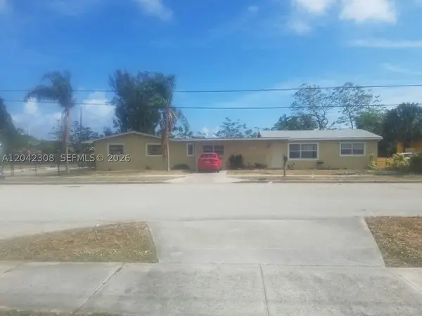 4214 Greenwood, West Palm Beach, FL 33407