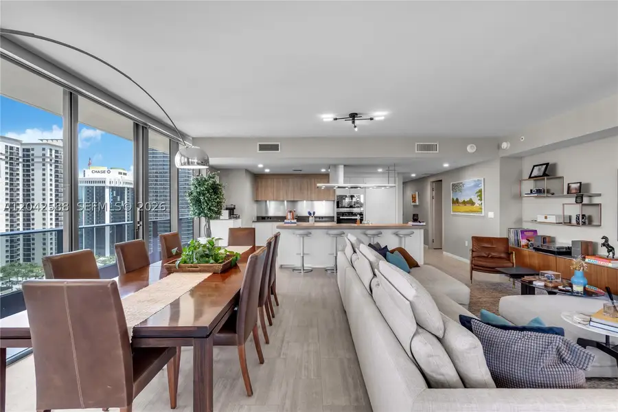1000 Brickell #2402, Miami, FL 33131 - #3
