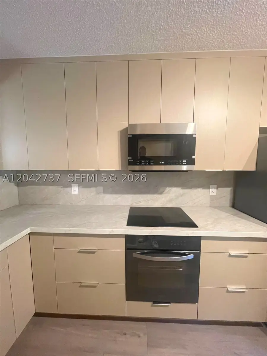 2151 NW 77th #102, Pembroke Pines, FL 33024 - #3