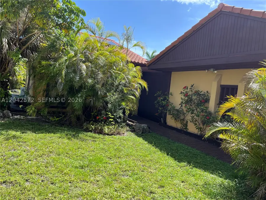1020 NE 202nd, Miami, FL 33179 - #3