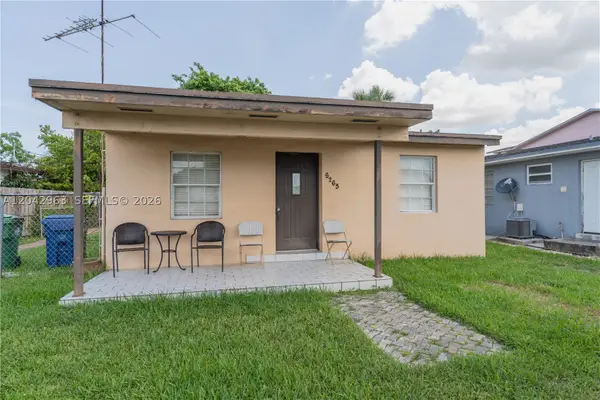 9265 SW 38th, Miami, FL 33165