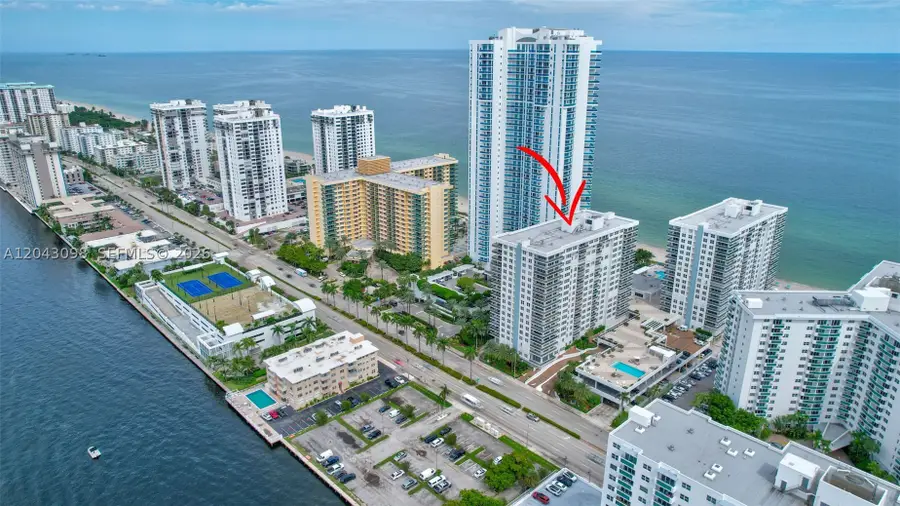 2751 S Ocean #404N, Hollywood, FL 33019 - #3