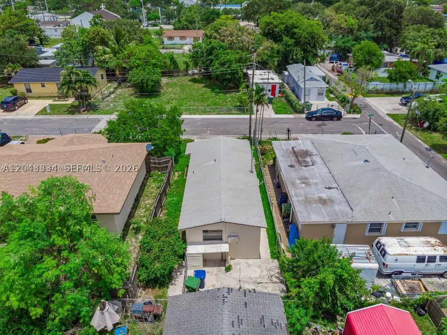 805 NW 3rd, Hallandale, FL 33009 - #3