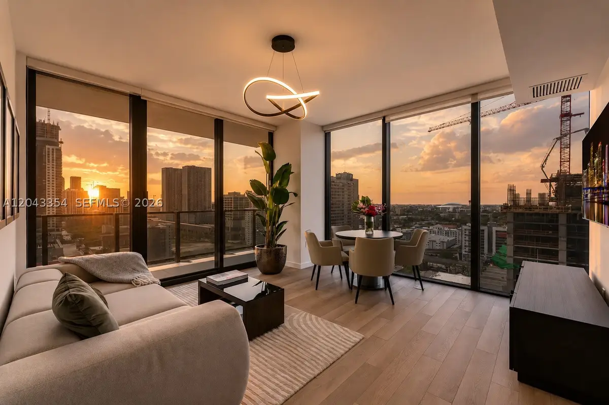 20 NE 11th #3410, Miami, FL 33132 - #1