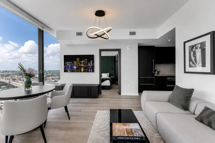 20 NE 11th #3410, Miami, FL 33132 - #2