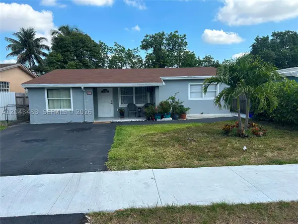 Address Withheld By Seller, Hollywood, FL 33023
