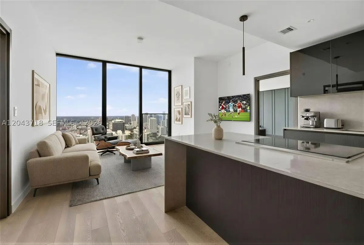 20 NE 11th #4701, Miami, FL 33132 - #1