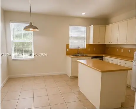 2150 Shoma #226, Royal Palm Beach, FL 33414