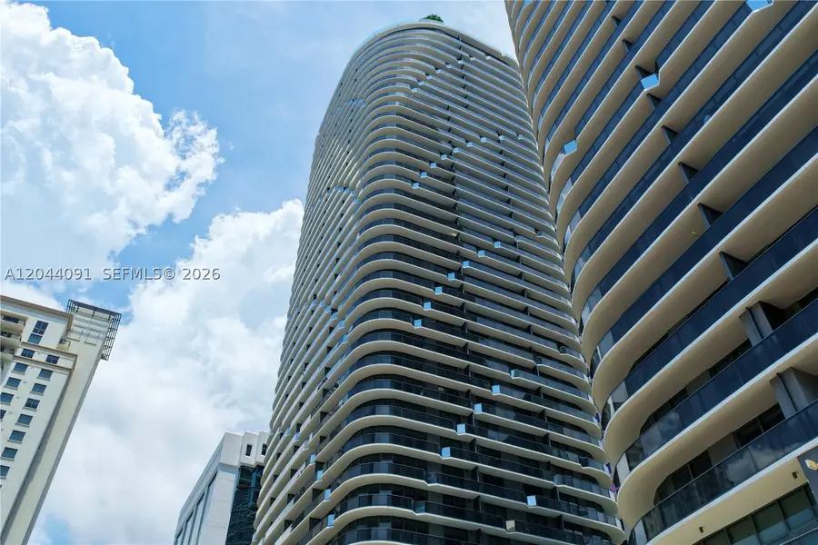 55 SW 9th #2208, Miami, FL 33130 - #2