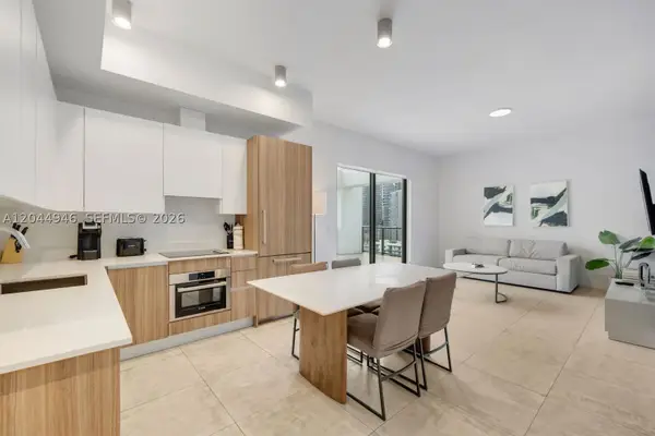 239 SW 9th #1801, Miami, FL 33130