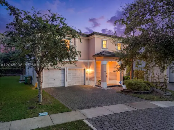 285 NE 32nd, Homestead, FL 33033