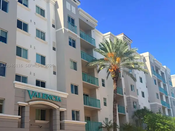 6001 SW 70th #355, South Miami, FL 33143