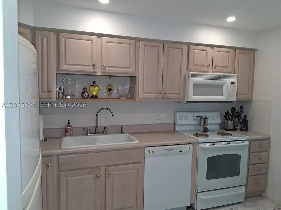 555 NW 4th #4250, Boca Raton, FL 33432 - #3