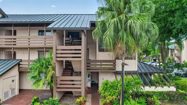 120 SW 96th #204, Plantation, FL 33324