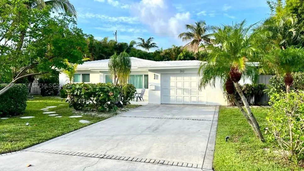 262 Bombay, Lauderdale By The Sea, FL 33308 - #1