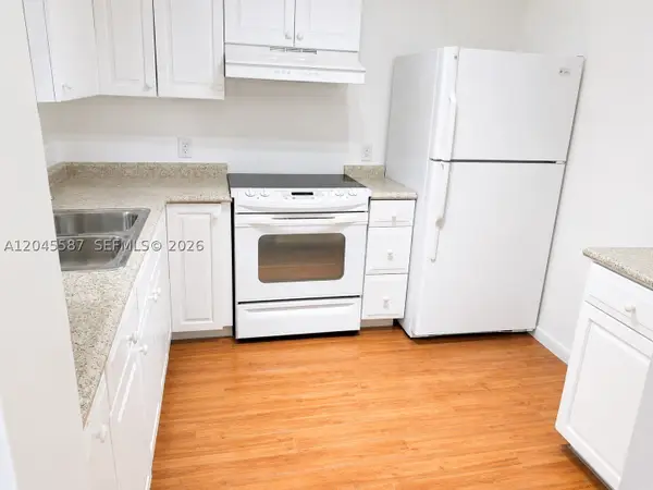 11925 NE 2nd #B315, North Miami, FL 33161
