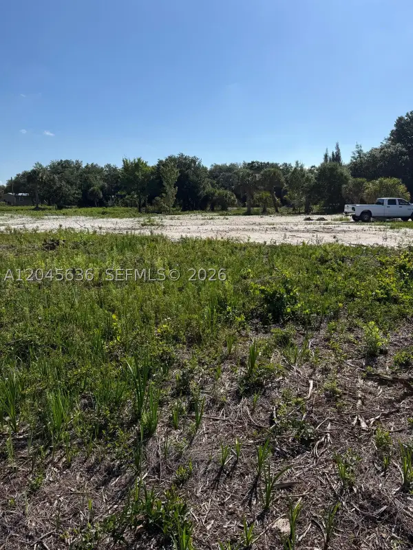 19624 NW 244, Okeechobee, FL 34972