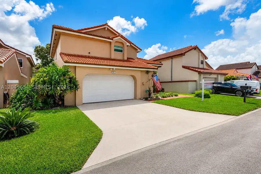 17617 NW 61st Ct N, Hialeah, FL 33015 - #2