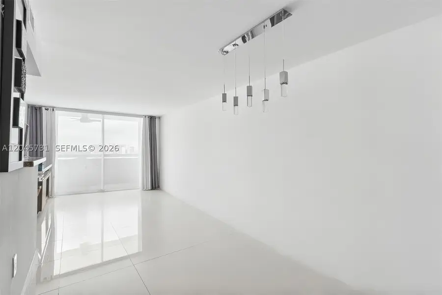 1775 Washington #14F, Miami Beach, FL 33139 - #2