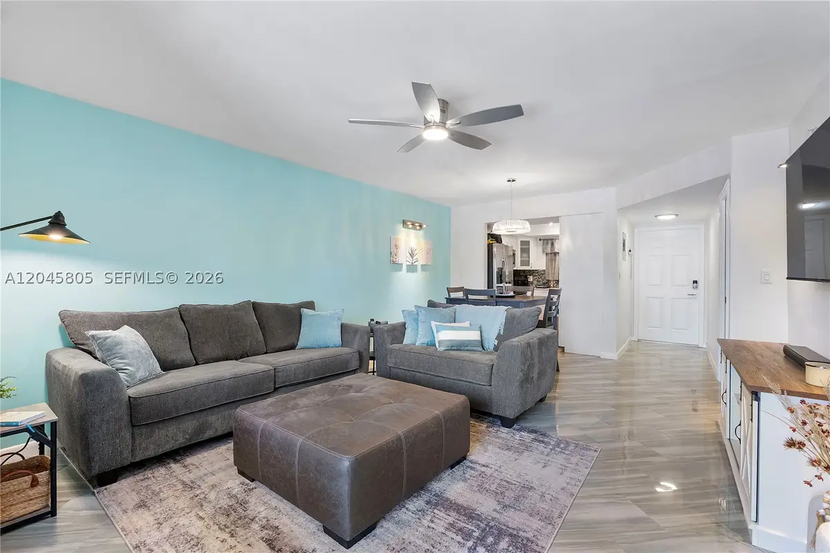 610 Tennis Club #104, Fort Lauderdale, FL 33311 - #1