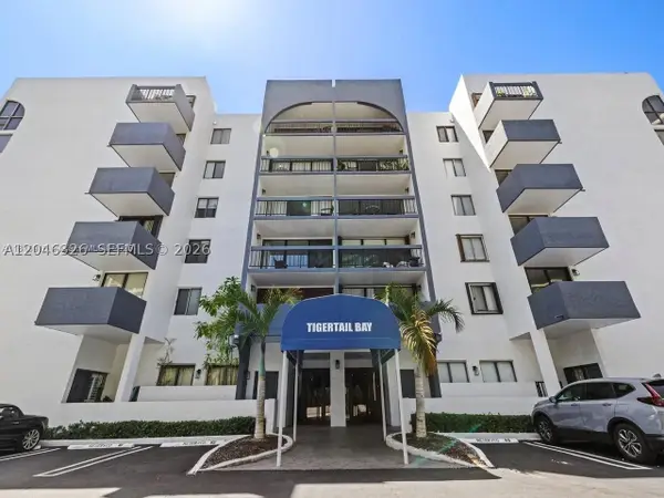 2715 Tigertail #102, Miami, FL 33133