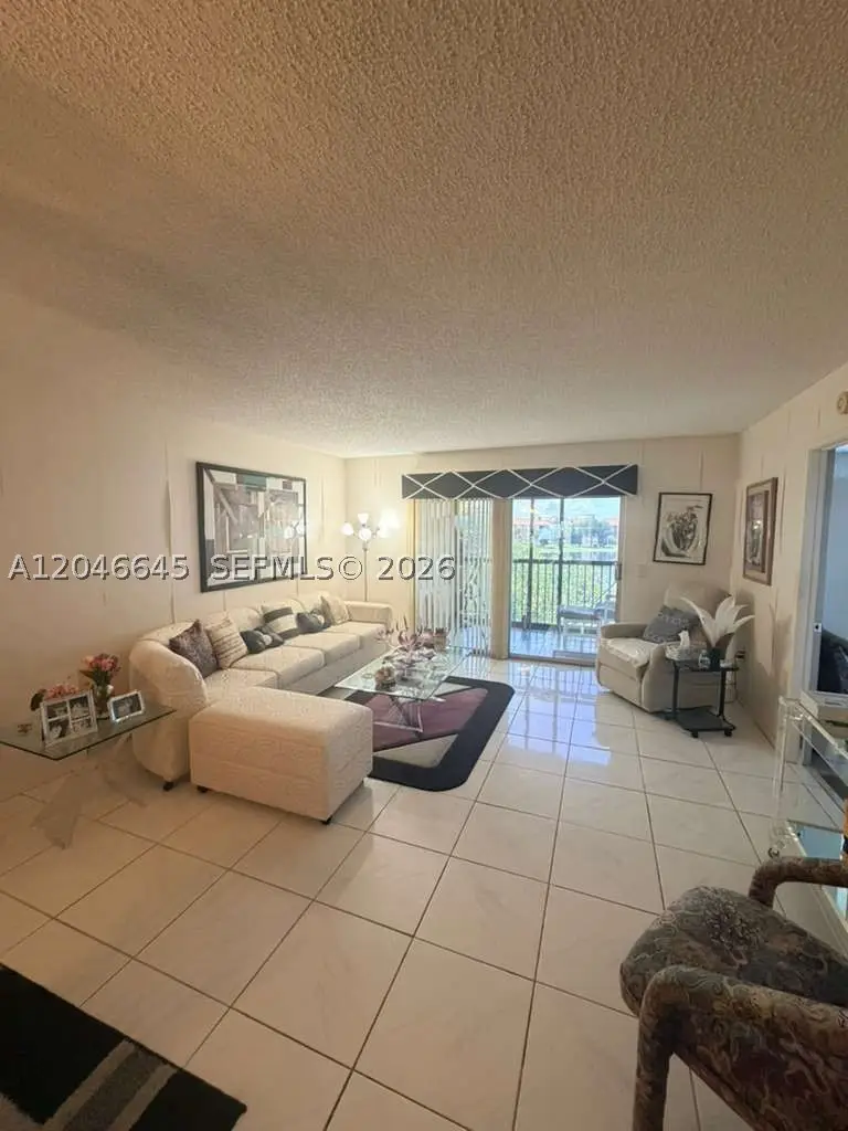 750 SW 138th #413F, Pembroke Pines, FL 33027 - #2