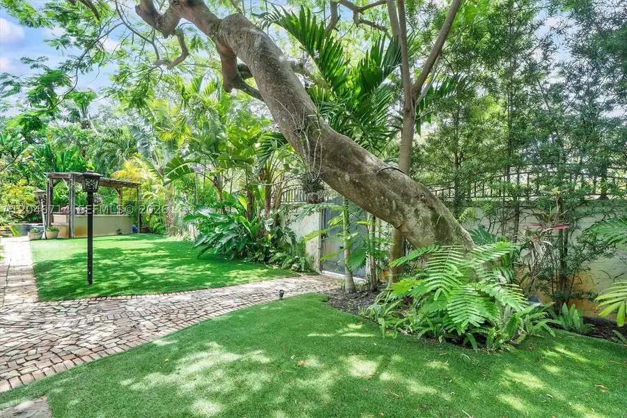 8276 E Dixie, Miami, FL 33138 - #3