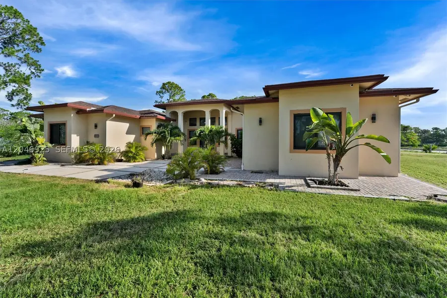 13085 N 78th Pl N, The Acreage, FL 33412 - #2