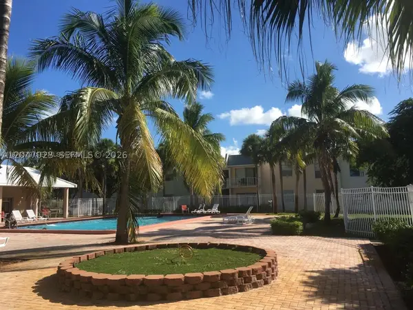 411 Executive Center #203, West Palm Beach, FL 33401