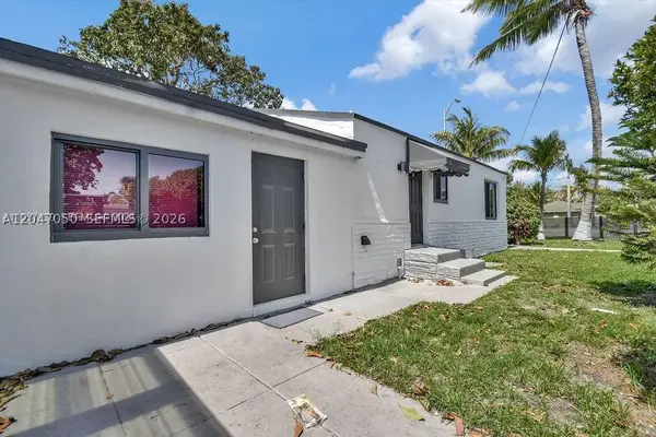 1102 NW 103rd, Miami, FL 33150