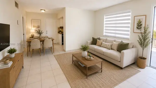 1975 NE 135th #3F, North Miami, FL 33181