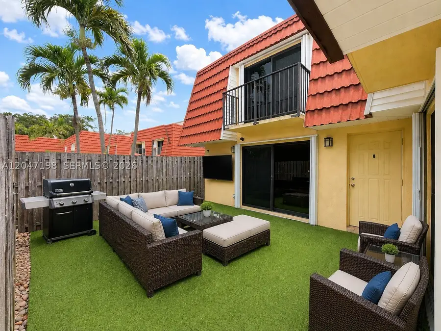 9955 NW 6th, Plantation, FL 33324 - #2