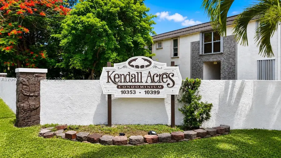 10381 N Kendall #M8, Miami, FL 33176 - #2