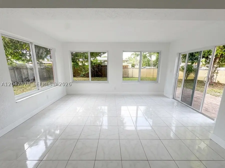 7612 Plantation, Miramar, FL 33023 - #2