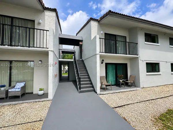 7095 NW 179th #209, Hialeah, FL 33015