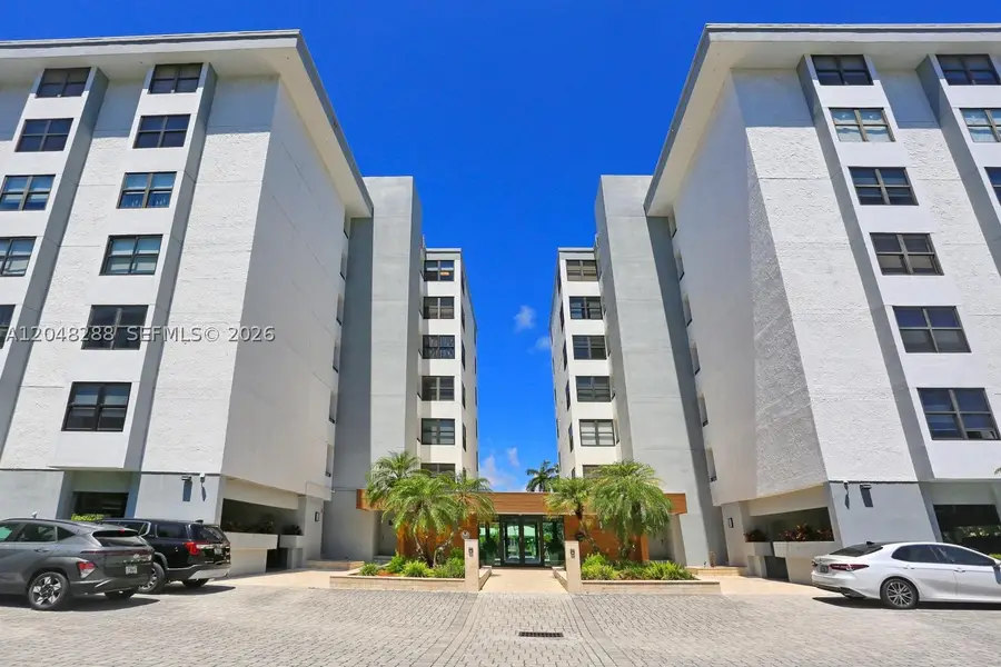 9660 W Bay Harbor #5A, Bay Harbor Islands, FL 33154 - #3