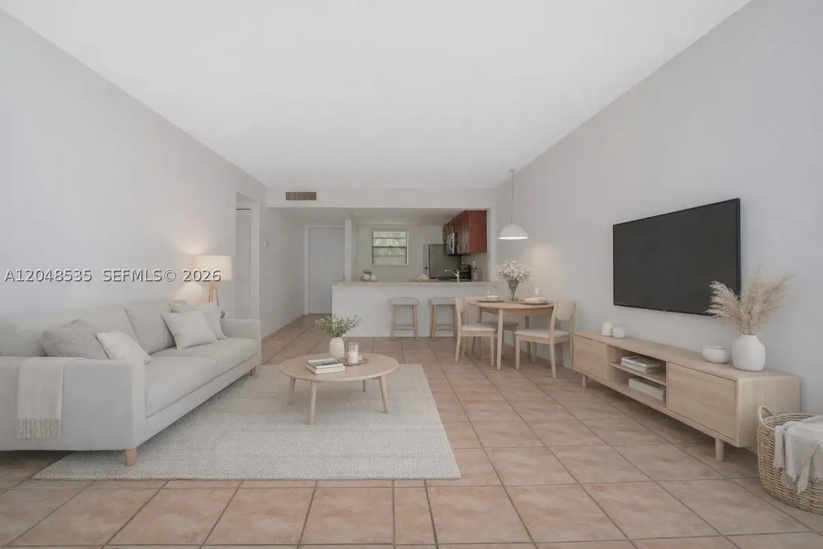 10525 SW 112th #309, Miami, FL 33176 - #1