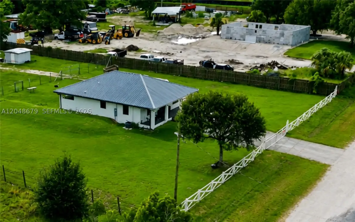 525 N Granja, Clewiston, FL 33440 - #1