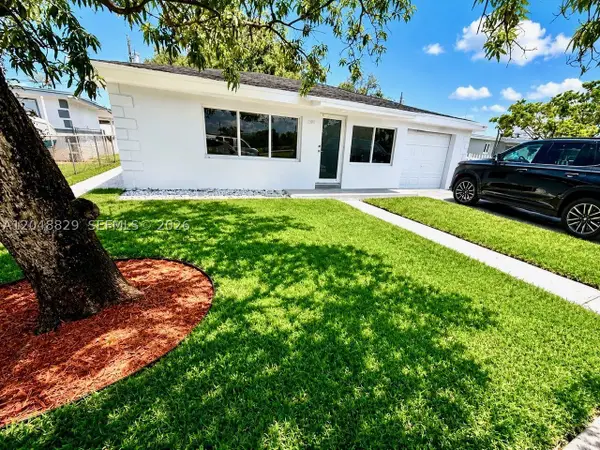 2390 Service, Opa Locka, FL 33054