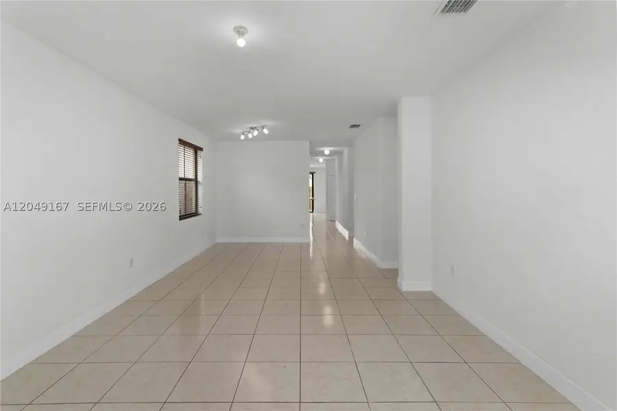 Address Withheld By Seller, Miami, FL 33172 - #3