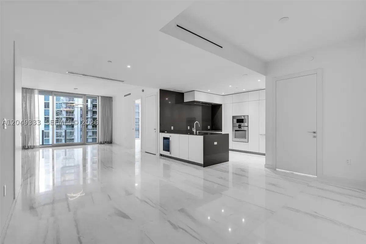 300 Biscayne Boulevard #3009W, Miami, FL 33131 - #1