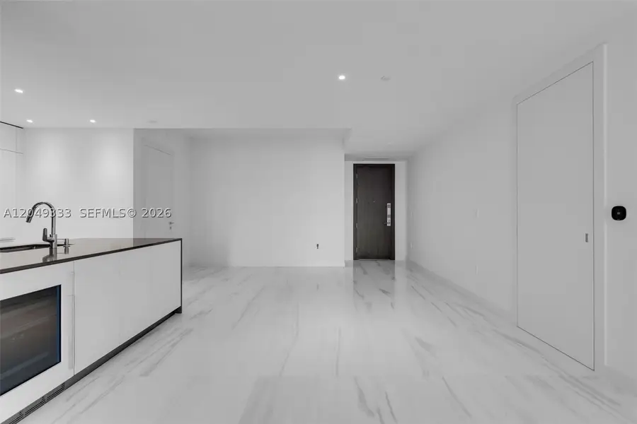 300 Biscayne Boulevard #3009W, Miami, FL 33131 - #3