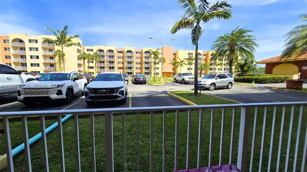 Address Withheld By Seller, Hialeah, FL 33015