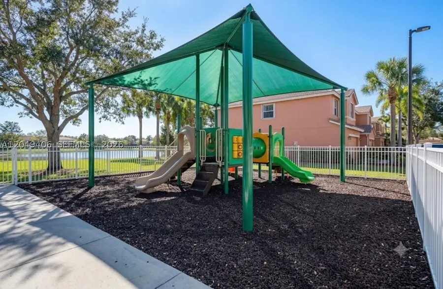 4070 NW 92nd, Sunrise, FL 33351 - #3